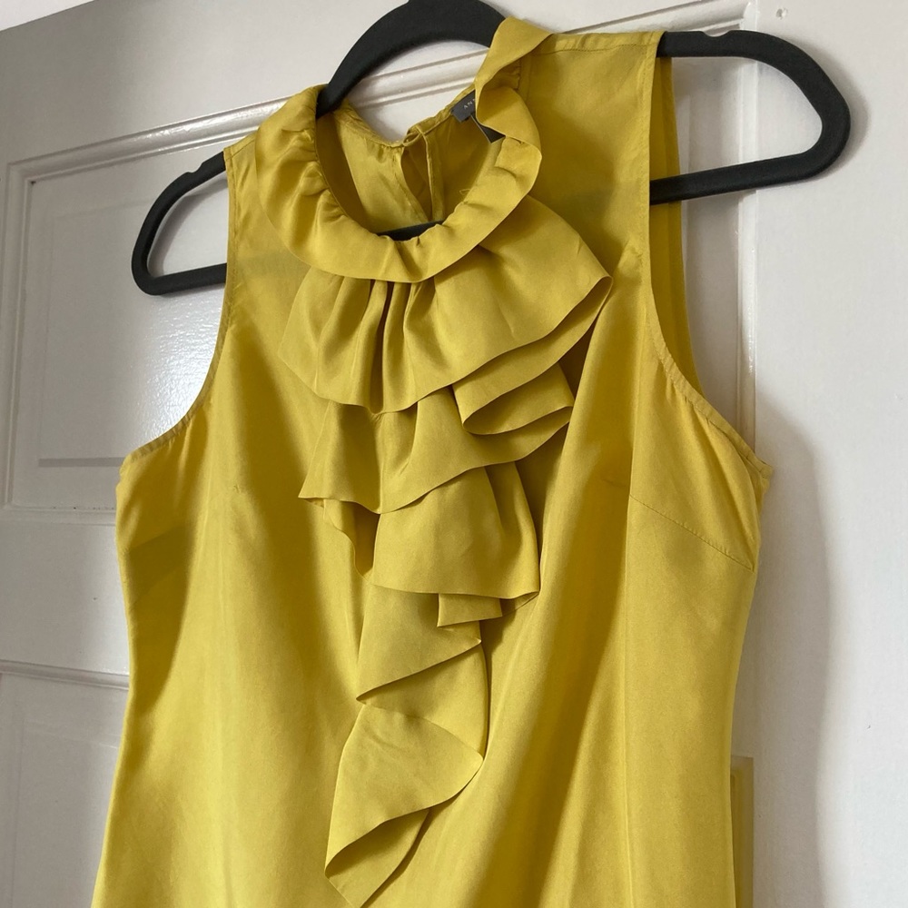 Ann Taylor Silk Chartreuse blouse sleeveless tank w ruffles - SO CUTE